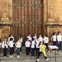 Children's Chorus in front of Chiesa Madre